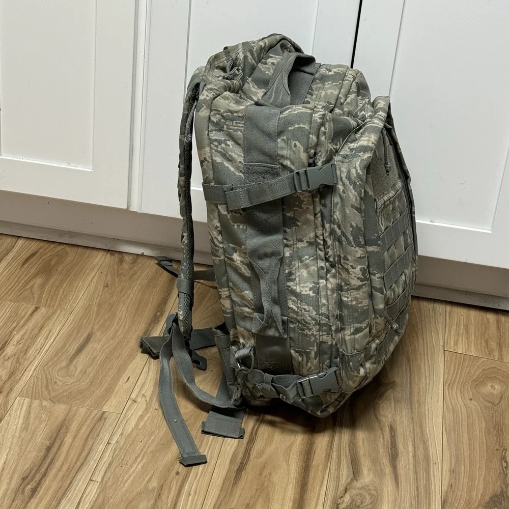 Bugout Gear ACU Camo Convertible Backpack Travel Bag Green Digicam Adjustable Sz